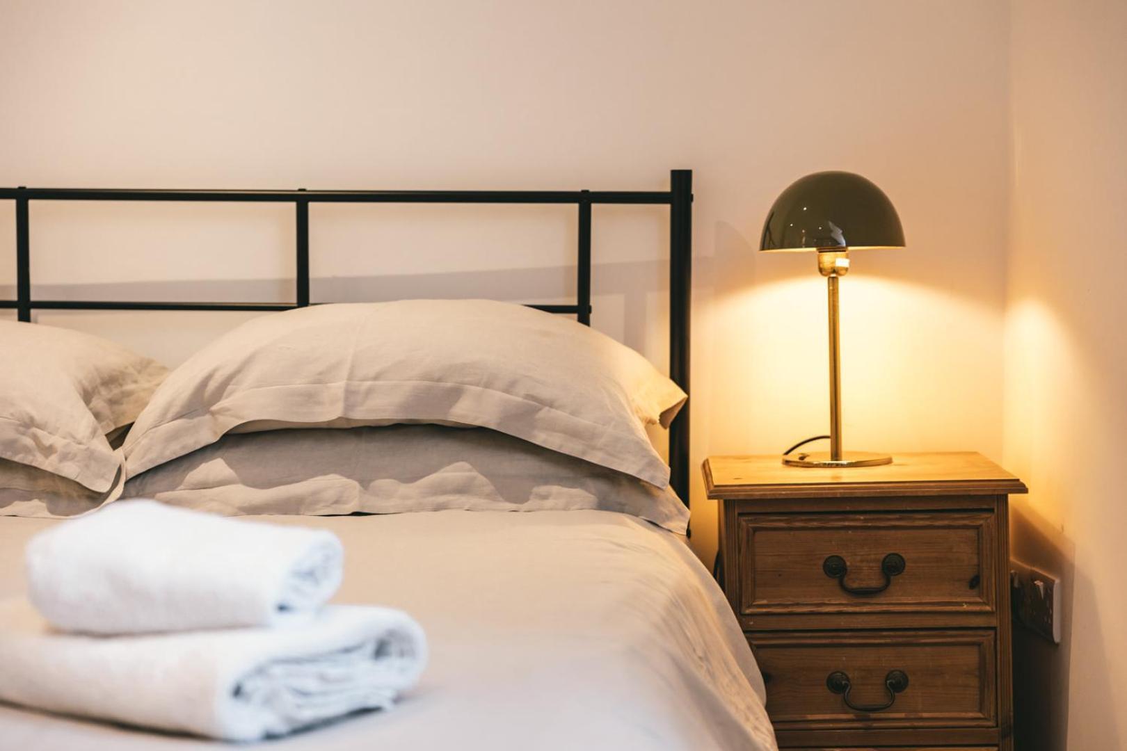 Ludlow Town Centre Apartments Ngoại thất bức ảnh