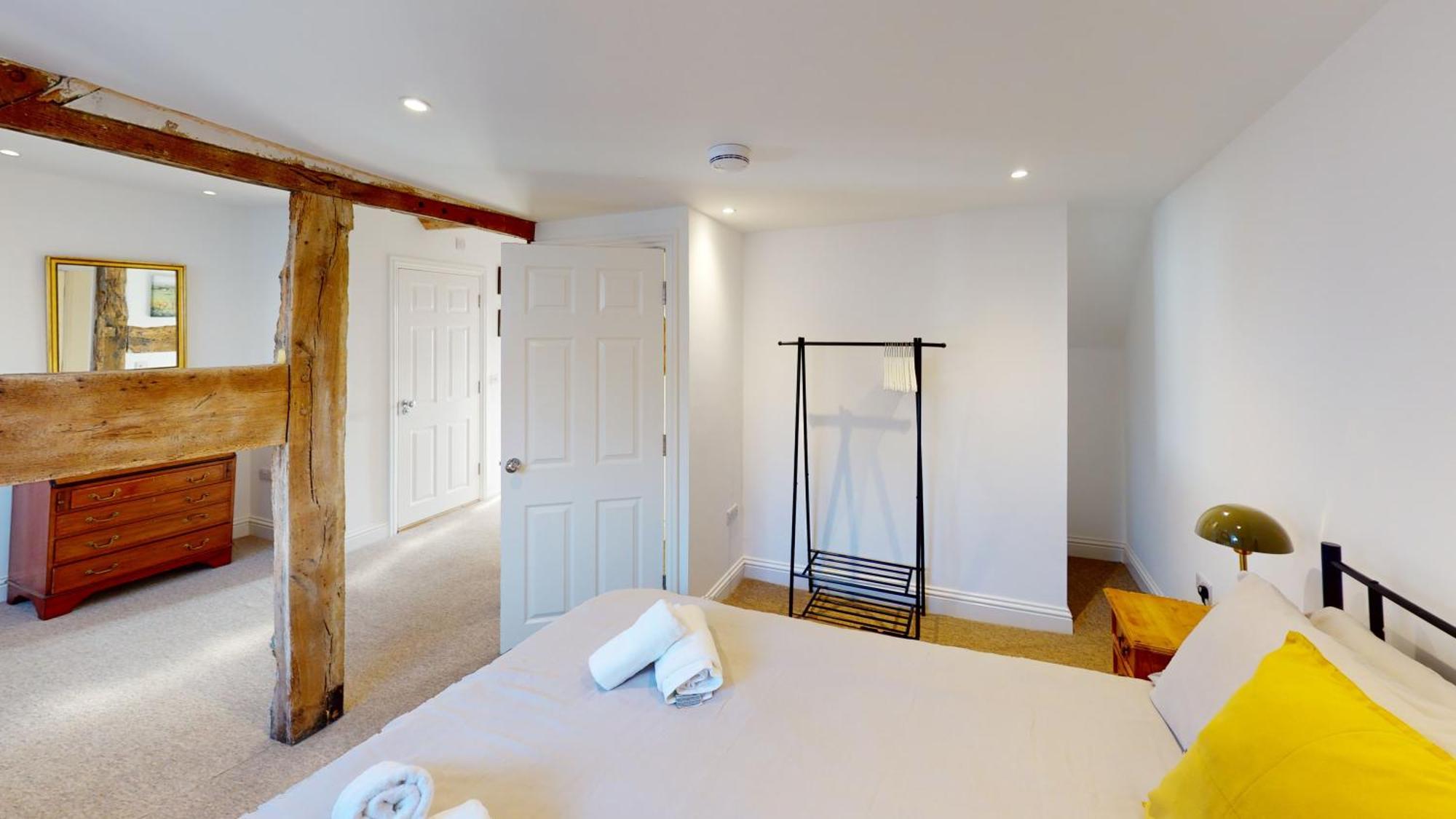 Ludlow Town Centre Apartments Ngoại thất bức ảnh
